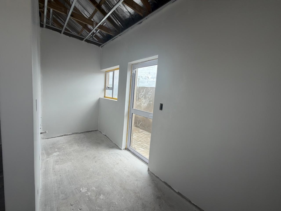 3 Bedroom Property for Sale in Fraaiuitsig Western Cape